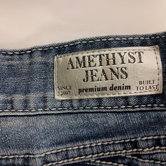 2/$30 AMETHYST JEANS Edgy Blue Denim Western Booty Shorts (#1,437) - Picture 6 of 8